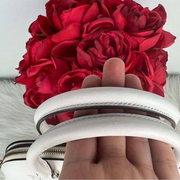 🍓 Kate Spade white bejeweled satchel 🍓 - Picture 2 of 5